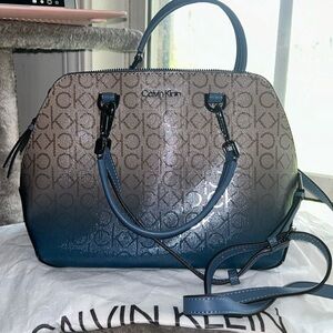 Calvin Klein ‘Lucy’ handbag, blue-beige